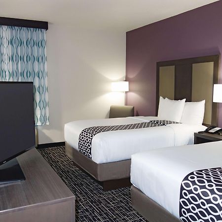 Hotel La Quinta By Wyndham Pampa Extérieur photo